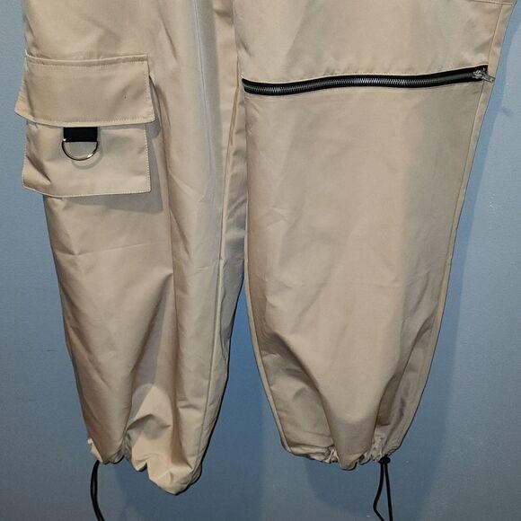 Rue 21  - Picture 3 of 7